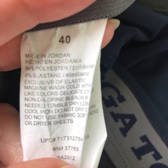 PGA TOUR navy flat front size 40 golf shorts front & back pockets side p… - Picture 4 of 5